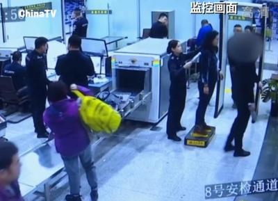 飛機禁煙時代 從鞋中藏匿打火機看安檢的警惕性